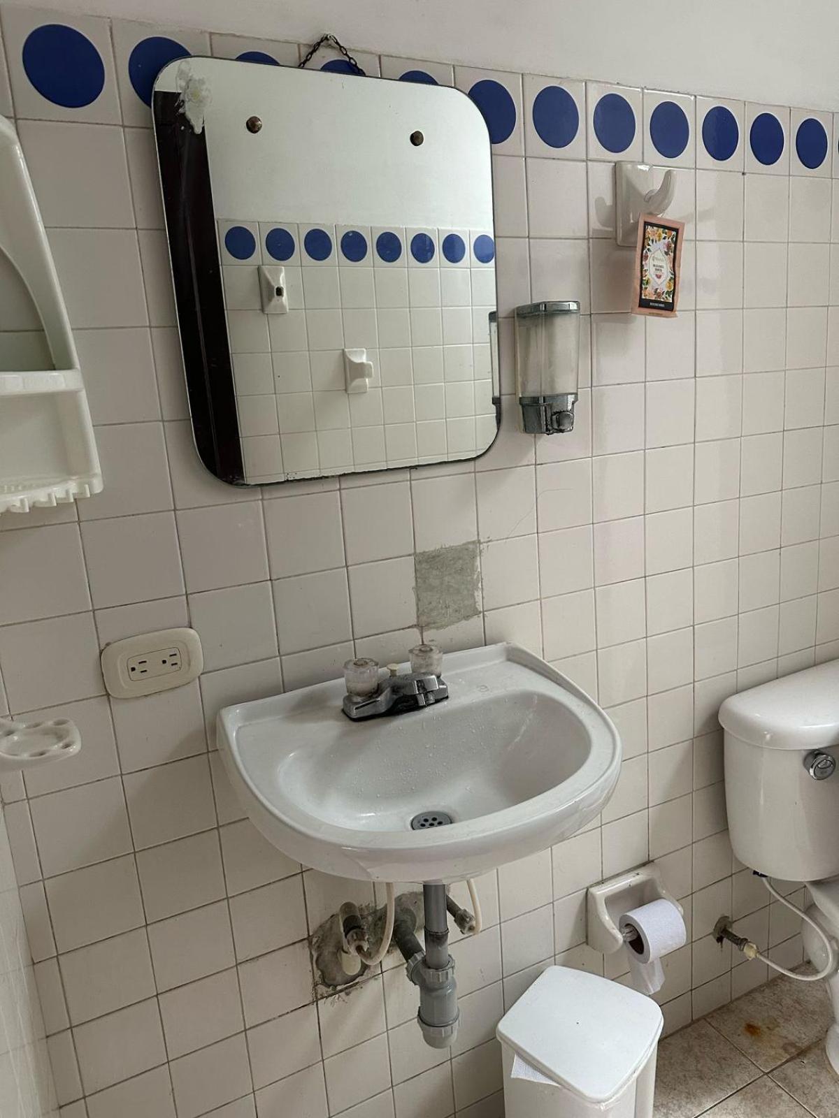 La Casona Hostal Перейра Екстериор снимка